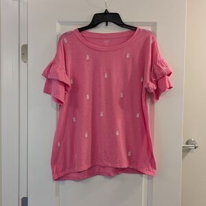 Crown & Ivy Pink Pineapple Ruffle Sleeve Tee, Size L
